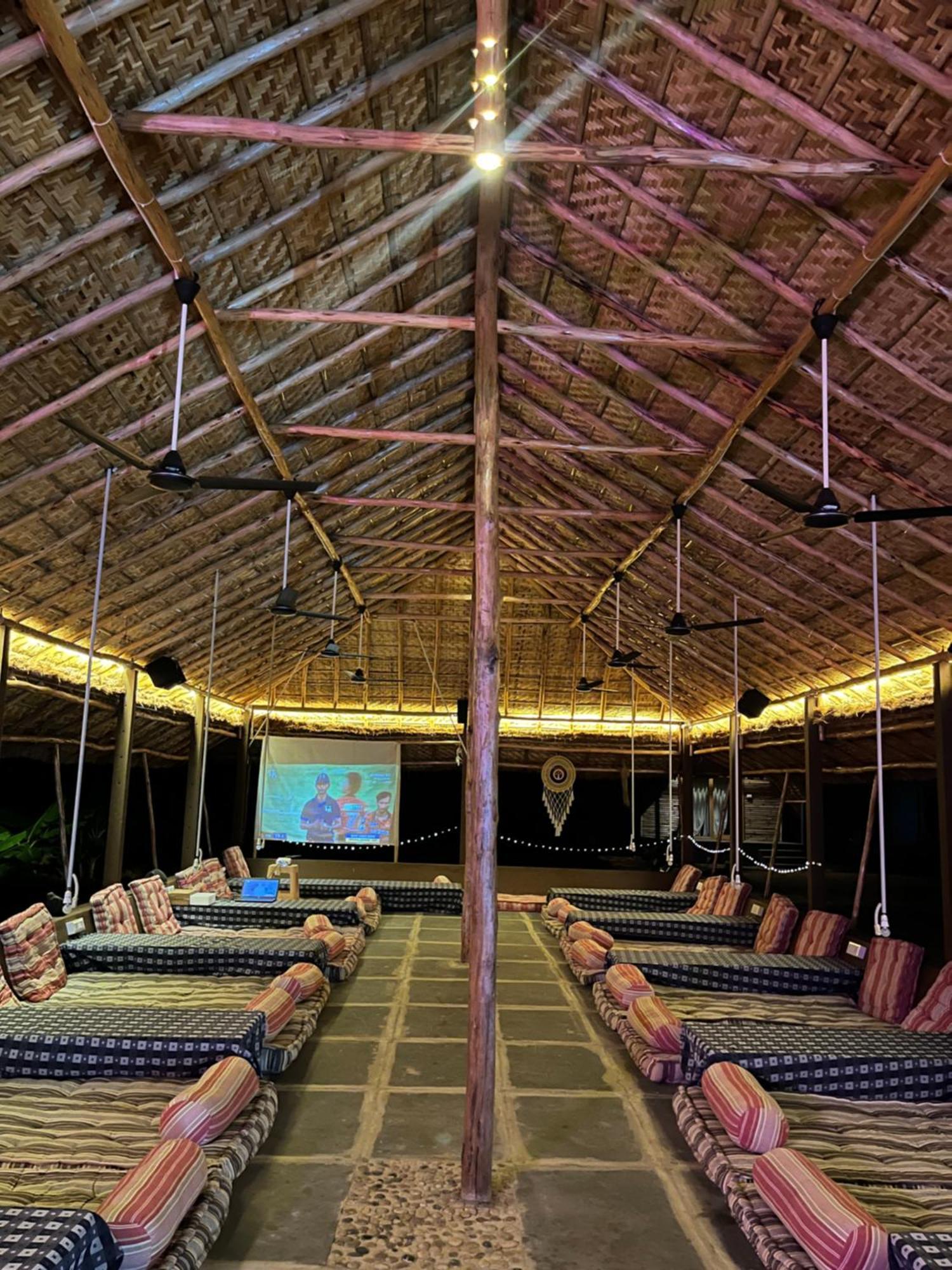 Tropical Hampi Hotel Exterior photo